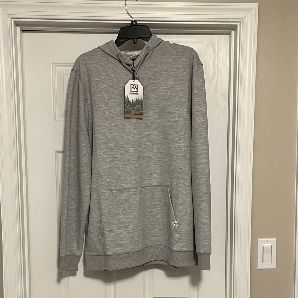 Avalanche Light Gray Hooded Sweatshirt ❗️PRICE NEGOTIABLE❗️
